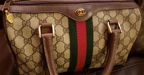 gucci purse how to tell if real